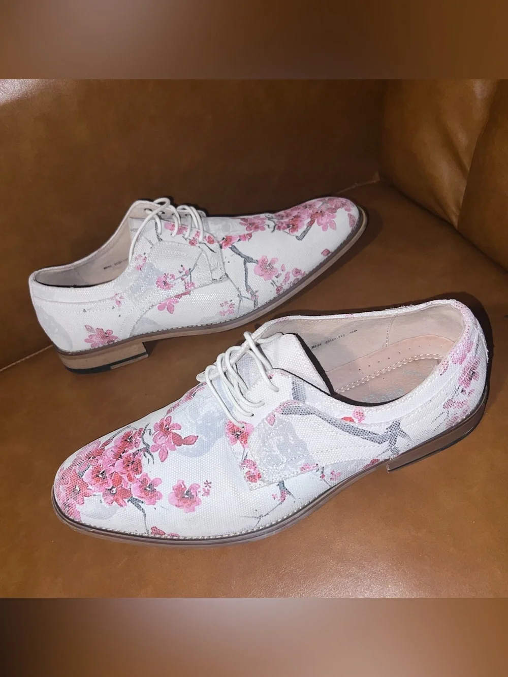 Stacy Adams Dandy White Floral/Skull Pattern oxfords men’s size 10M/ 10.5*